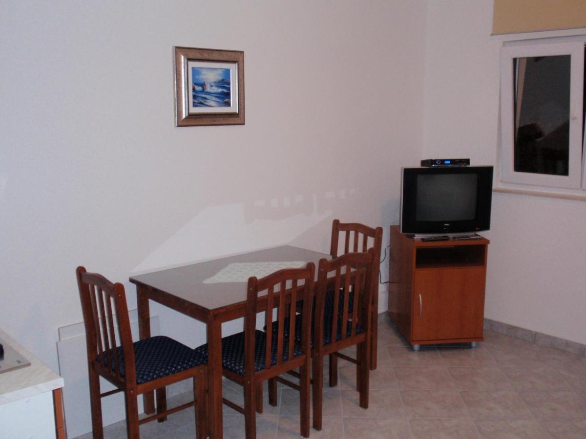 Apartmani Area Doma Trogir Eksteriør bilde