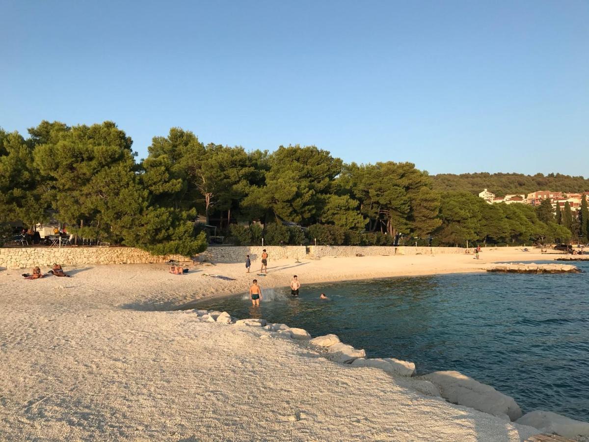 Apartmani Area Doma Trogir Eksteriør bilde